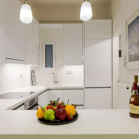 Beautiful In The Center Of Apartment Athens